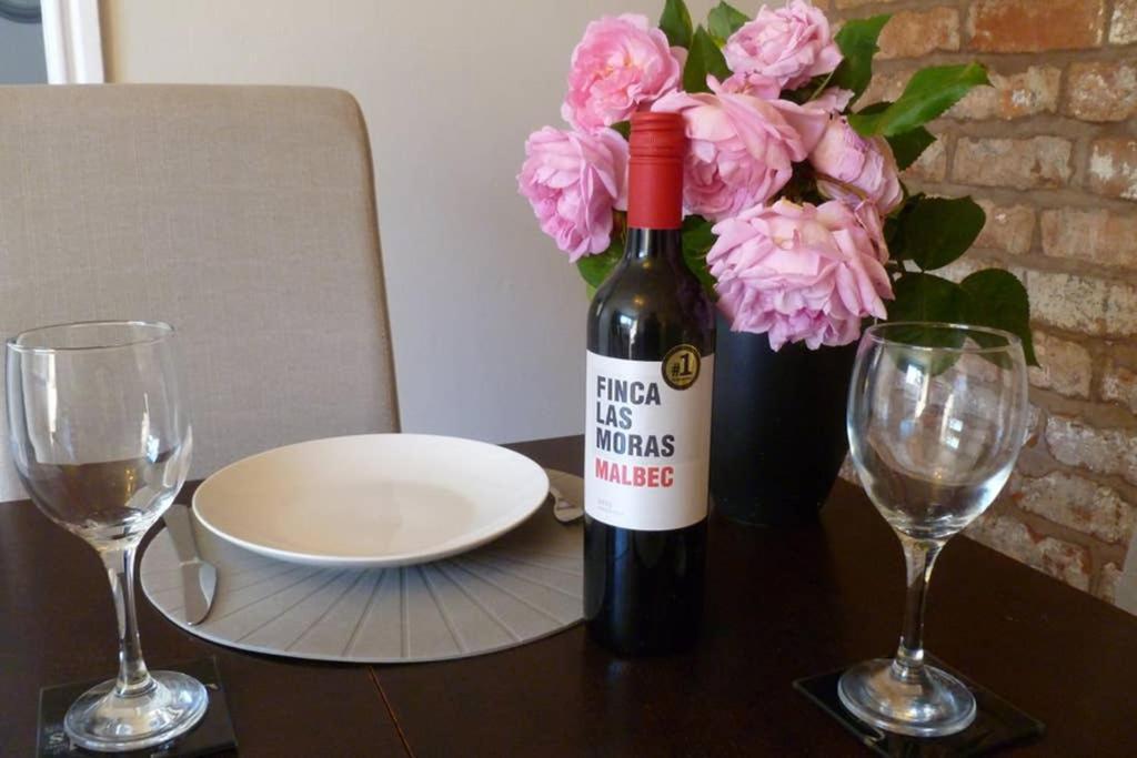 Cosy And Peaceful Maisonette With Terrace, 키더민스터 외부 사진