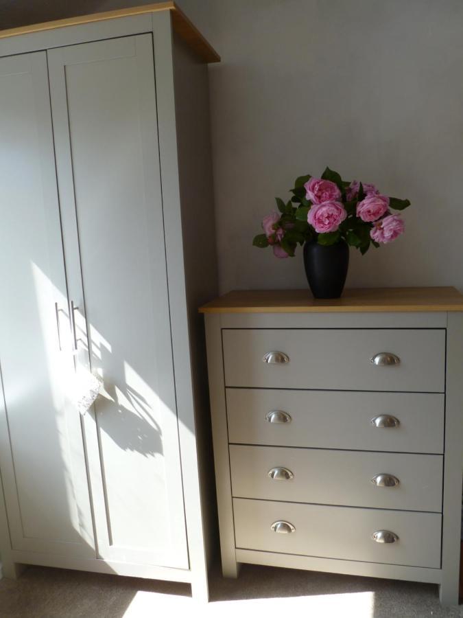 Cosy And Peaceful Maisonette With Terrace, 키더민스터 외부 사진